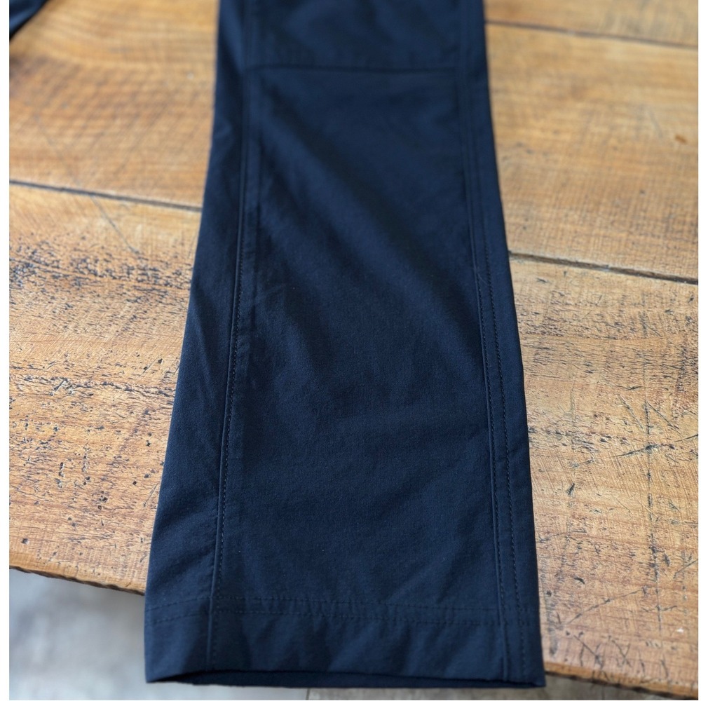 NWT Duluth Trading Co Womens Flexpedition Pull On Slim Leg Pants Hiking 6x33 - Picture 2 of 10
